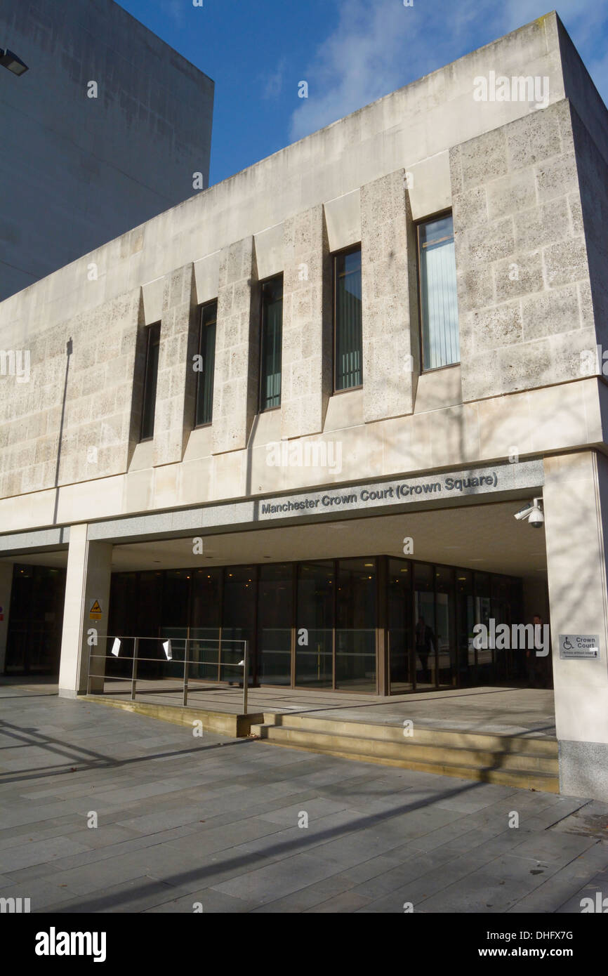 Manchester Crown Court in Crown Square, Manchester Stock Photo - Alamy