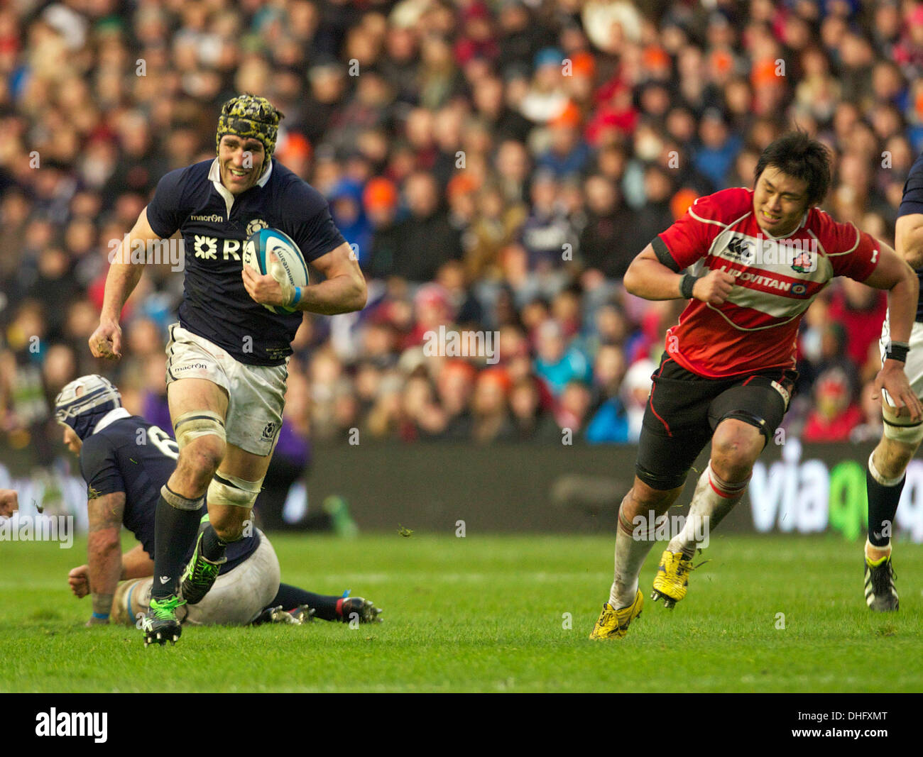 Edinburgh, Scotland. 09th Nov, 2013. Scotland Captain Kelly Brown on the run during the Viagogo Autumn International game between Scotland and Japan from Murrayfield Credit:  Action Plus Sports/Alamy Live News Stock Photo