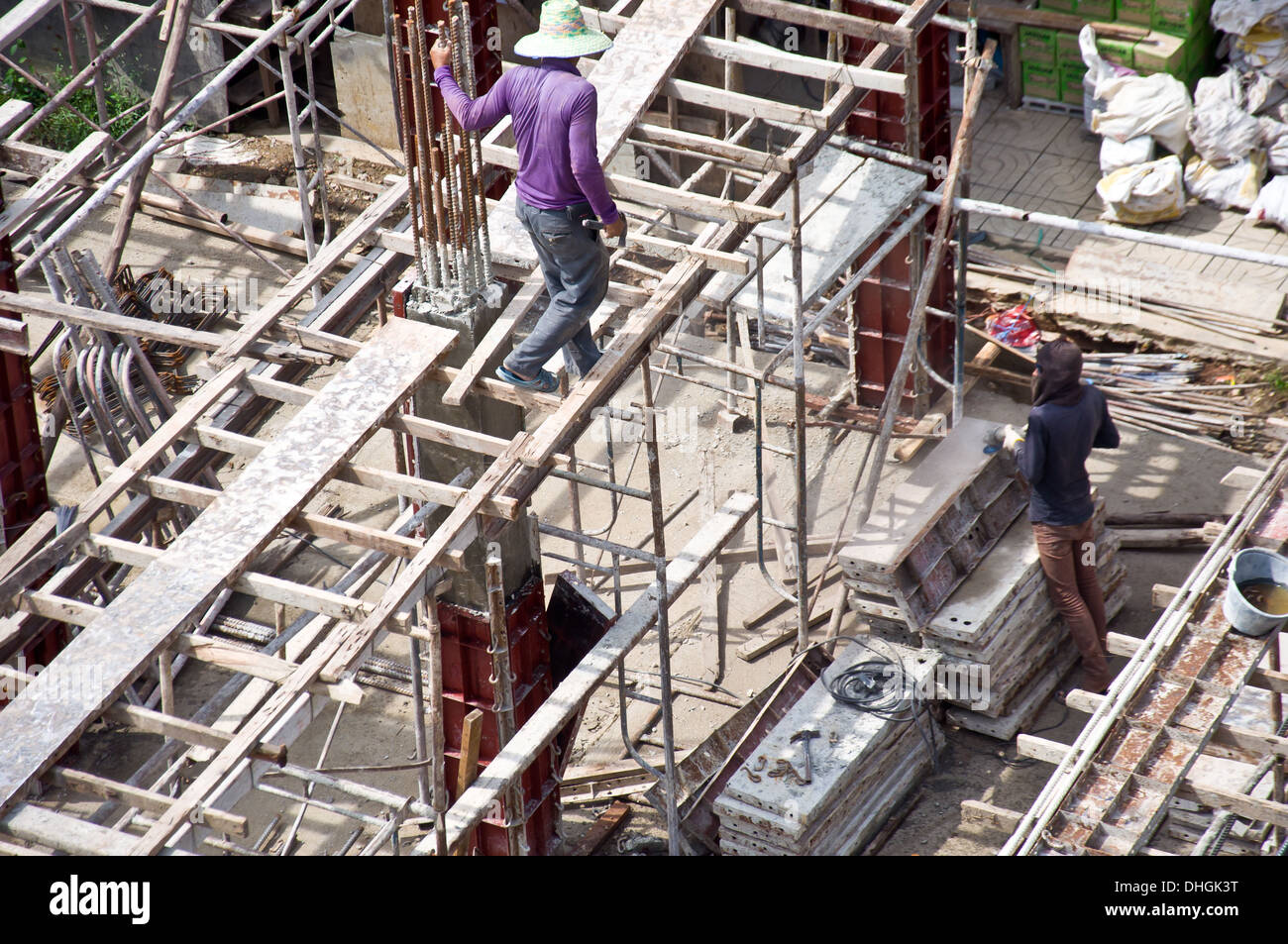 In construction site worker hi-res stock photography and images - Alamy