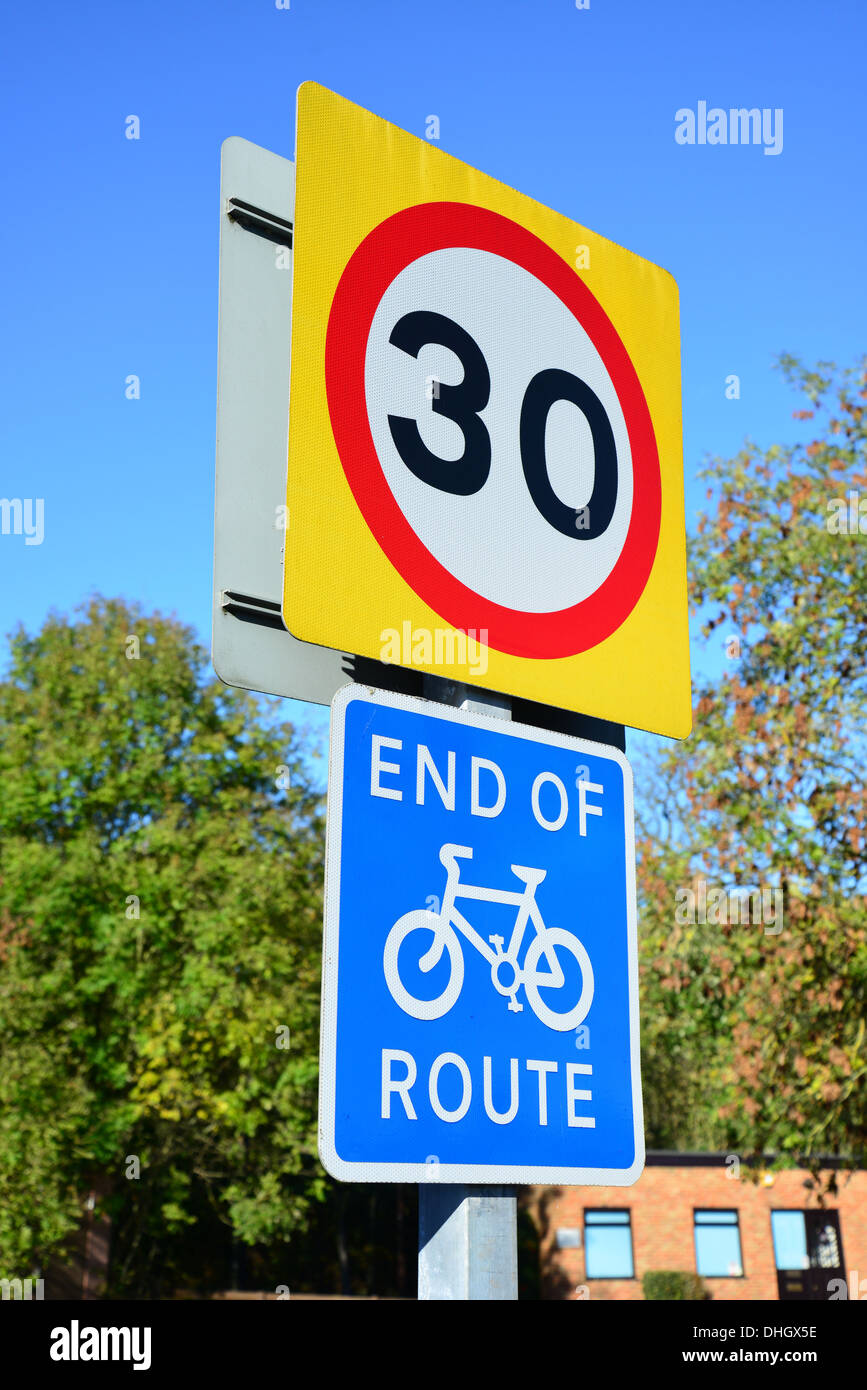 30mph speed and bicycle route sign, High Street, Egham, Surrey, England, United Kingdom Stock Photo