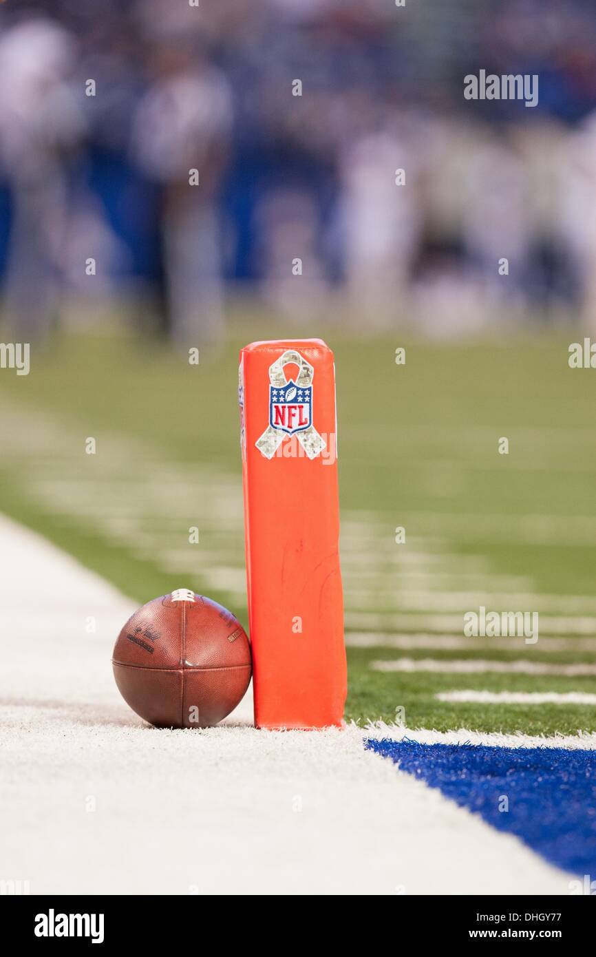 Nfl salute to service hi-res stock photography and images - Alamy