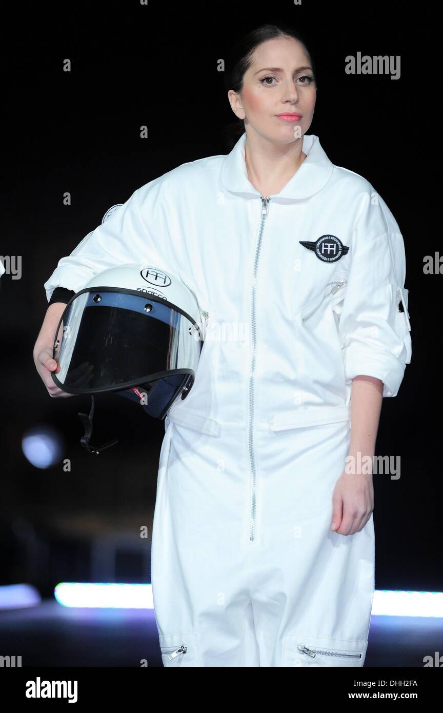 Brooklyn, NY, . 10th Nov, 2013. Lady Gaga at the press conference for ...