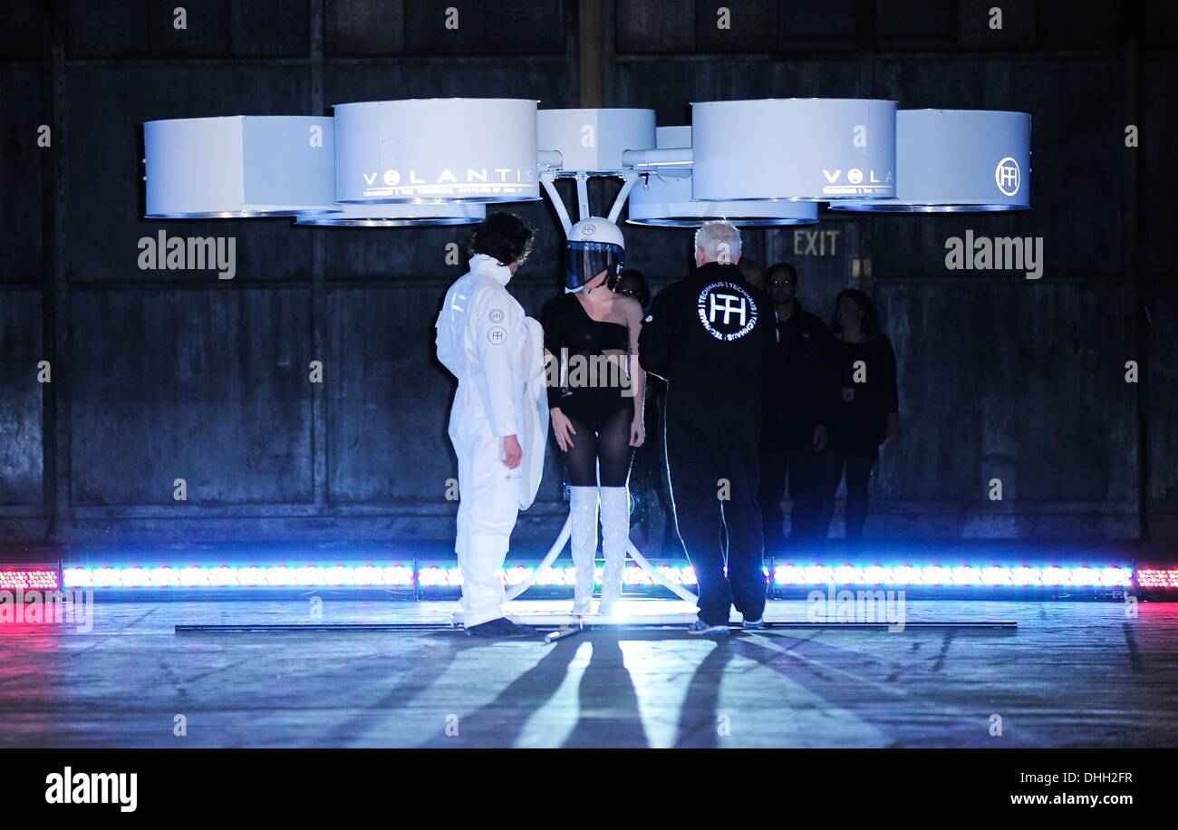 Brooklyn, NY, . 10th Nov, 2013. Lady Gaga at the press conference for ...