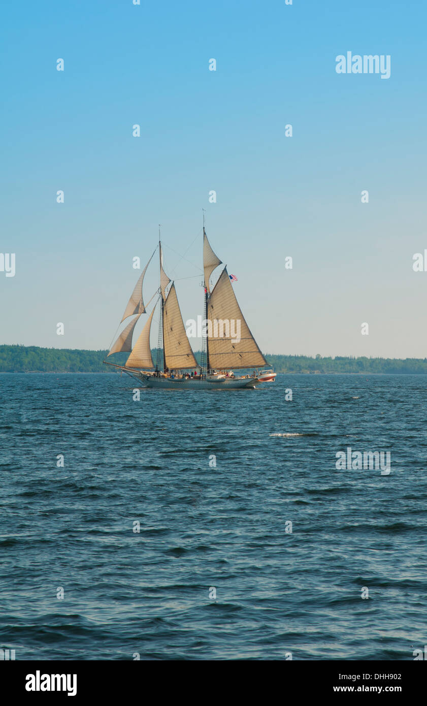 90 foot sailing vessel 1962 maine coast sail adventure hires stock
