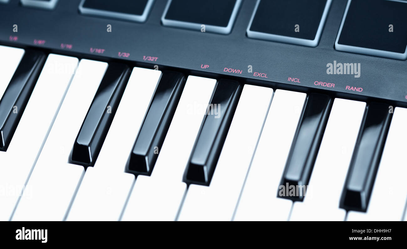 Digital Midi Keyboard Stock Photo Alamy