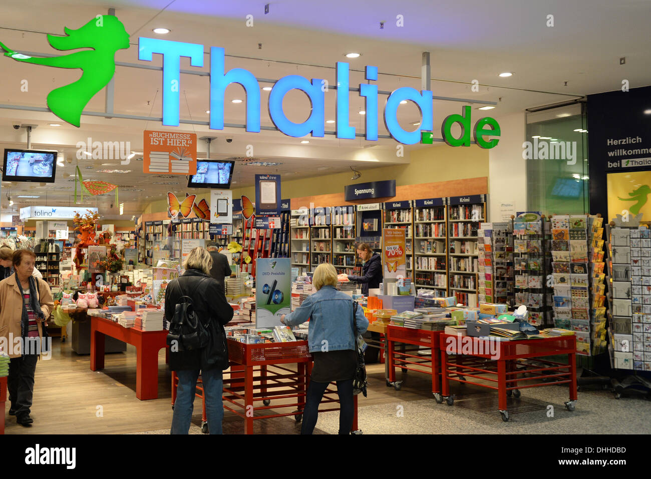 Berlin, Germany. 31st Oct, 2013. A branch of 'Thalia' with the logo 'Thalia.de' is