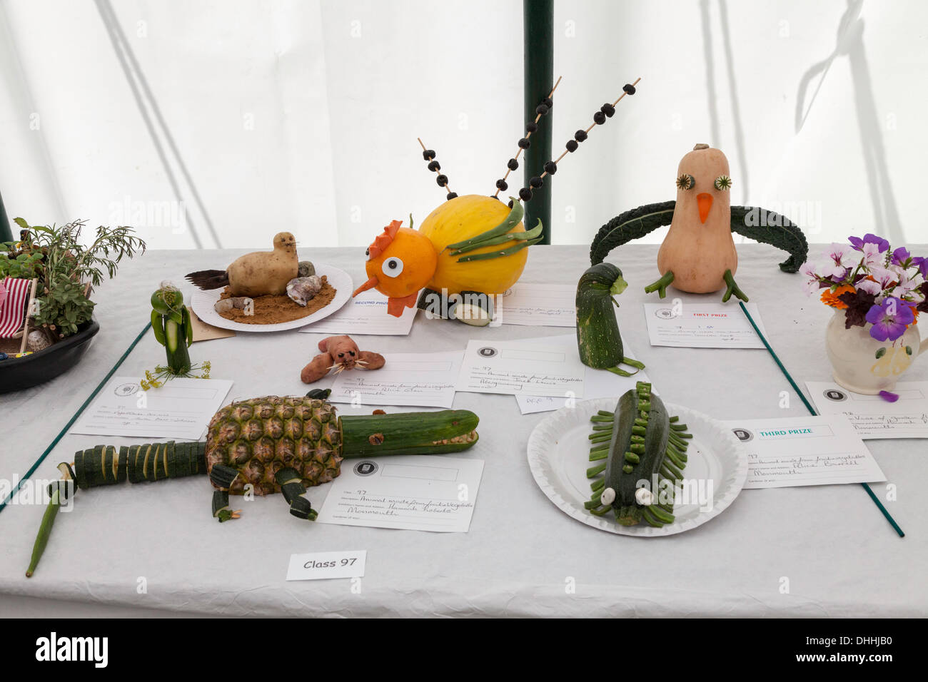 ENTRIES AND PRIZEWINNERS IN COMPETITION FOR ANIMALS MADE FROM FRUIT AND  VEGETABLES IN MARQUEE AT AGRICULTURAL SHOW IN MONMOUTHUK Stock Photo - Alamy