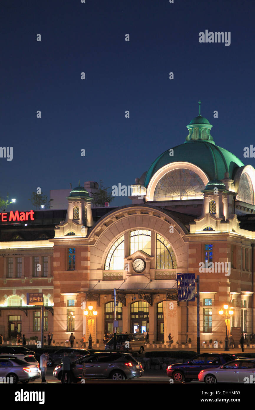 South Korea, Seoul, Seoul Station Stock Photo Alamy