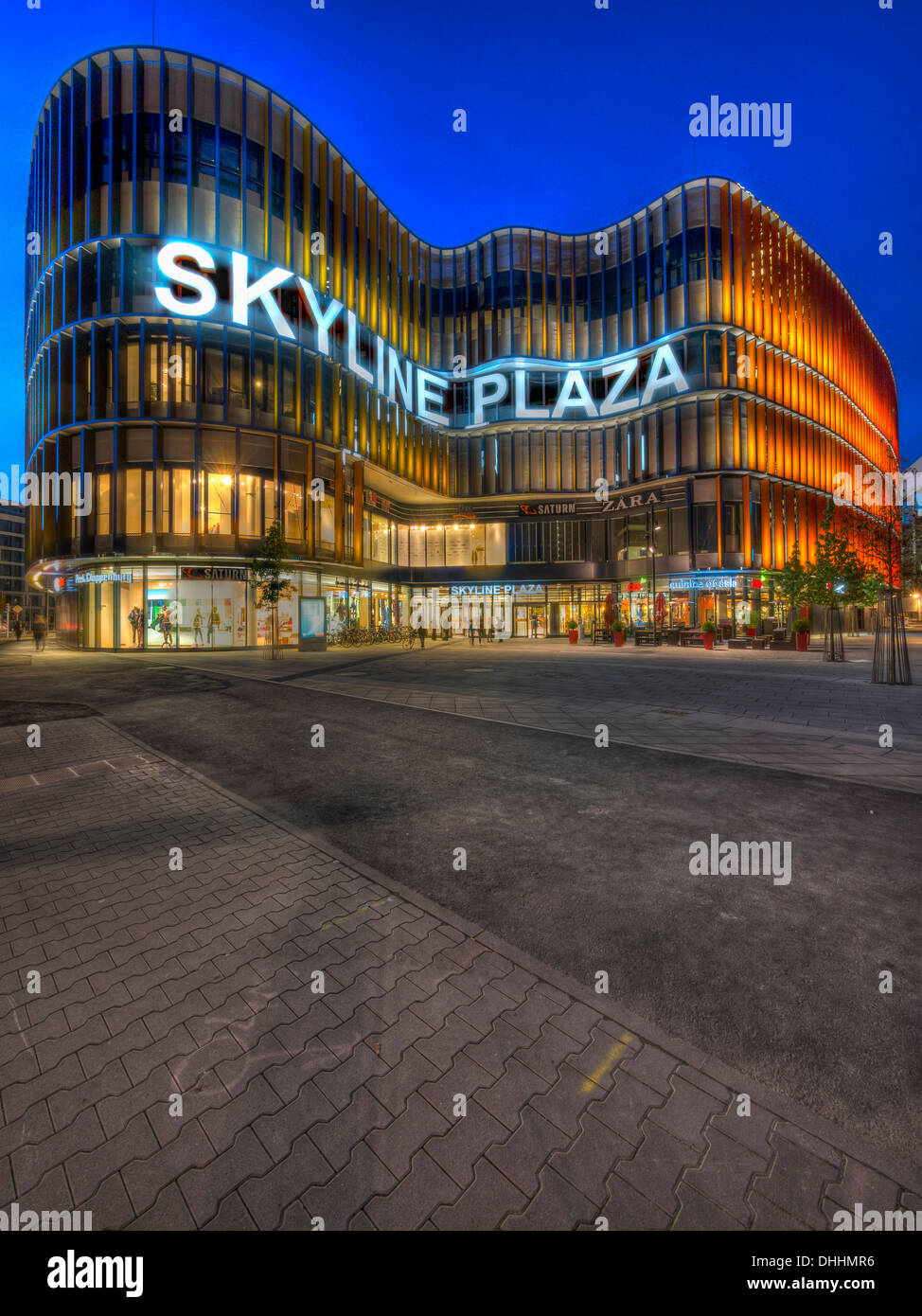 New shopping center Skyline Plaza, European Quarter, Frankfurt am Main,  Hesse, Germany Stock Photo - Alamy