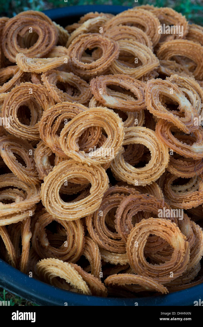 Traditional indian snacks hi-res stock photography and images - Alamy