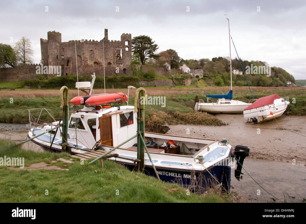 Laugharne,Carmarthen,Wales,UK the home of poet Dylan Thomas,showing the Boathouse,writing hut,castle,Brown's hotel,grave.a UK Stock Photo