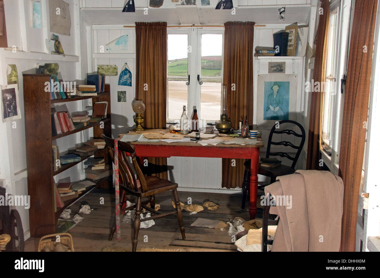 Laugharne,Carmarthen,Wales,UK the home of poet Dylan Thomas,showing the ...