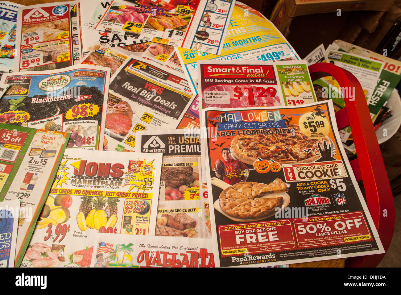 Los Angeles California grocery store advertisements that arrive through