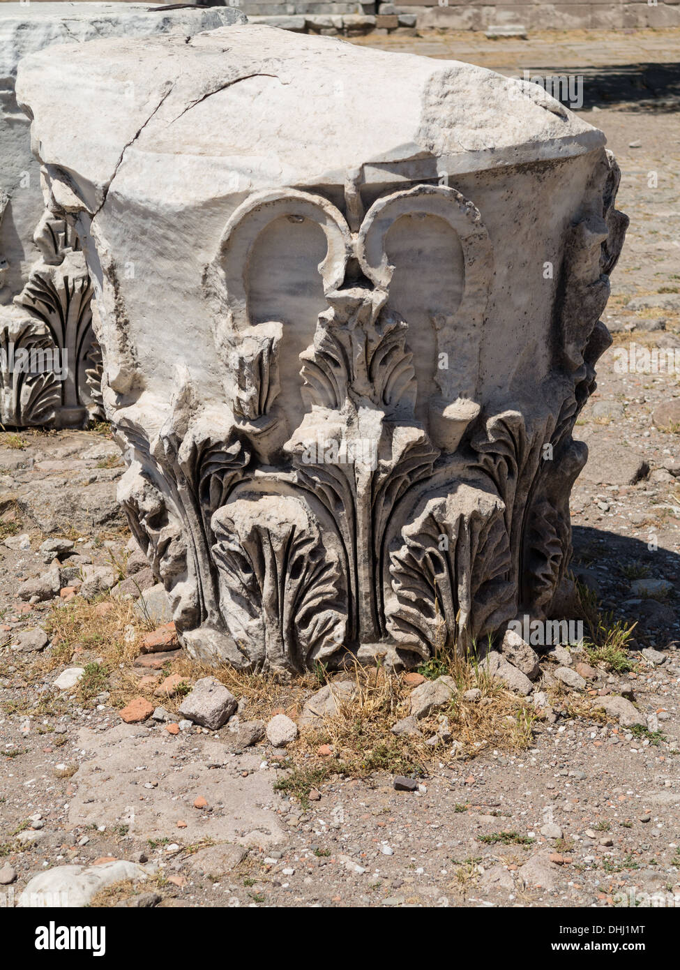 Corinthian column capital detail at Pergamon, Turkey Stock Photo