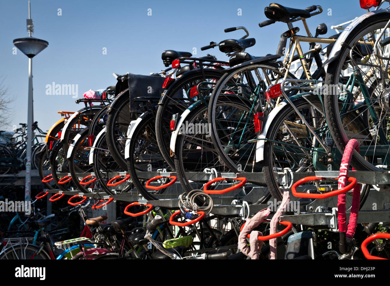 dutch commuter bicycle