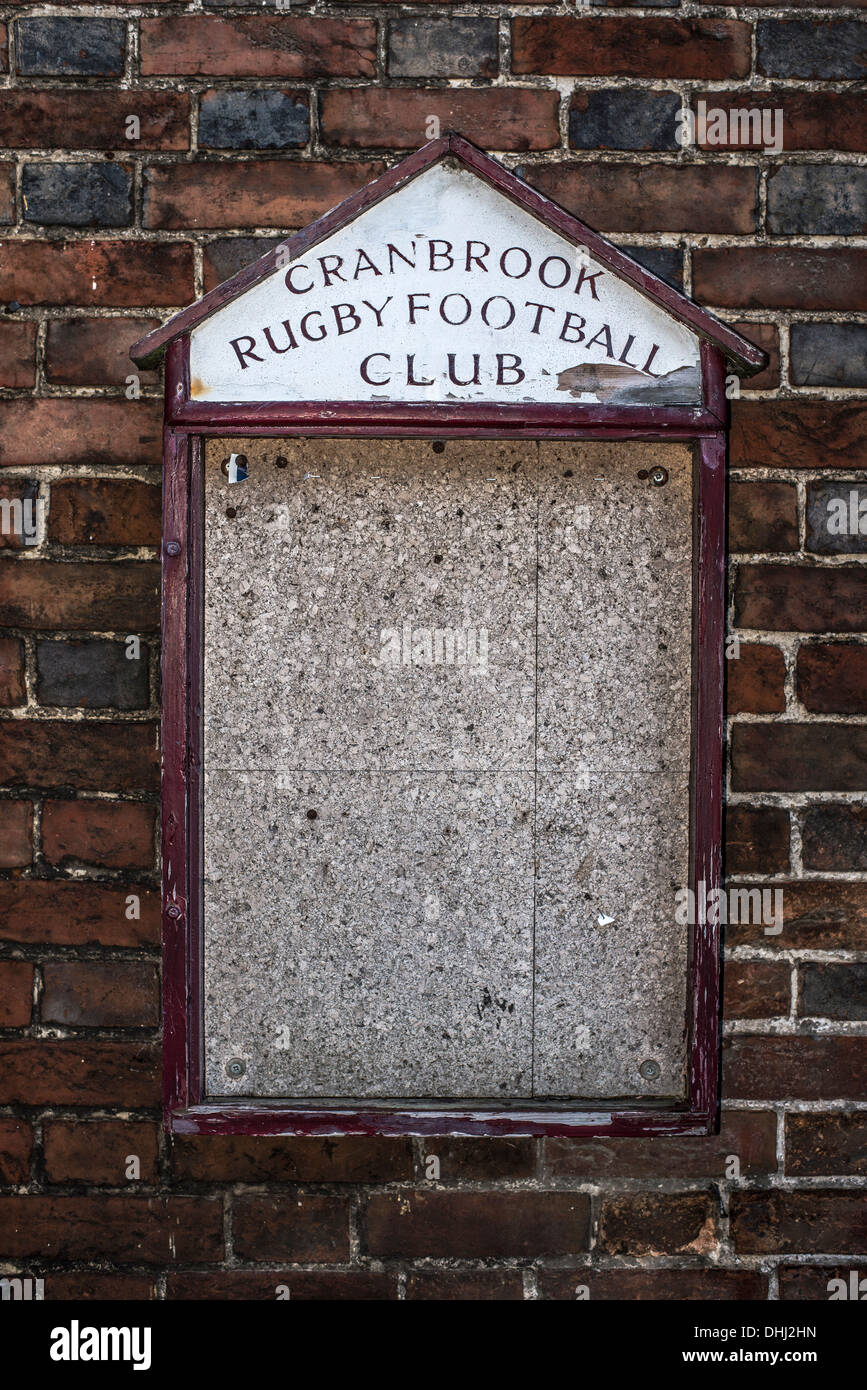 Notice board pins hires stock photography and images Alamy