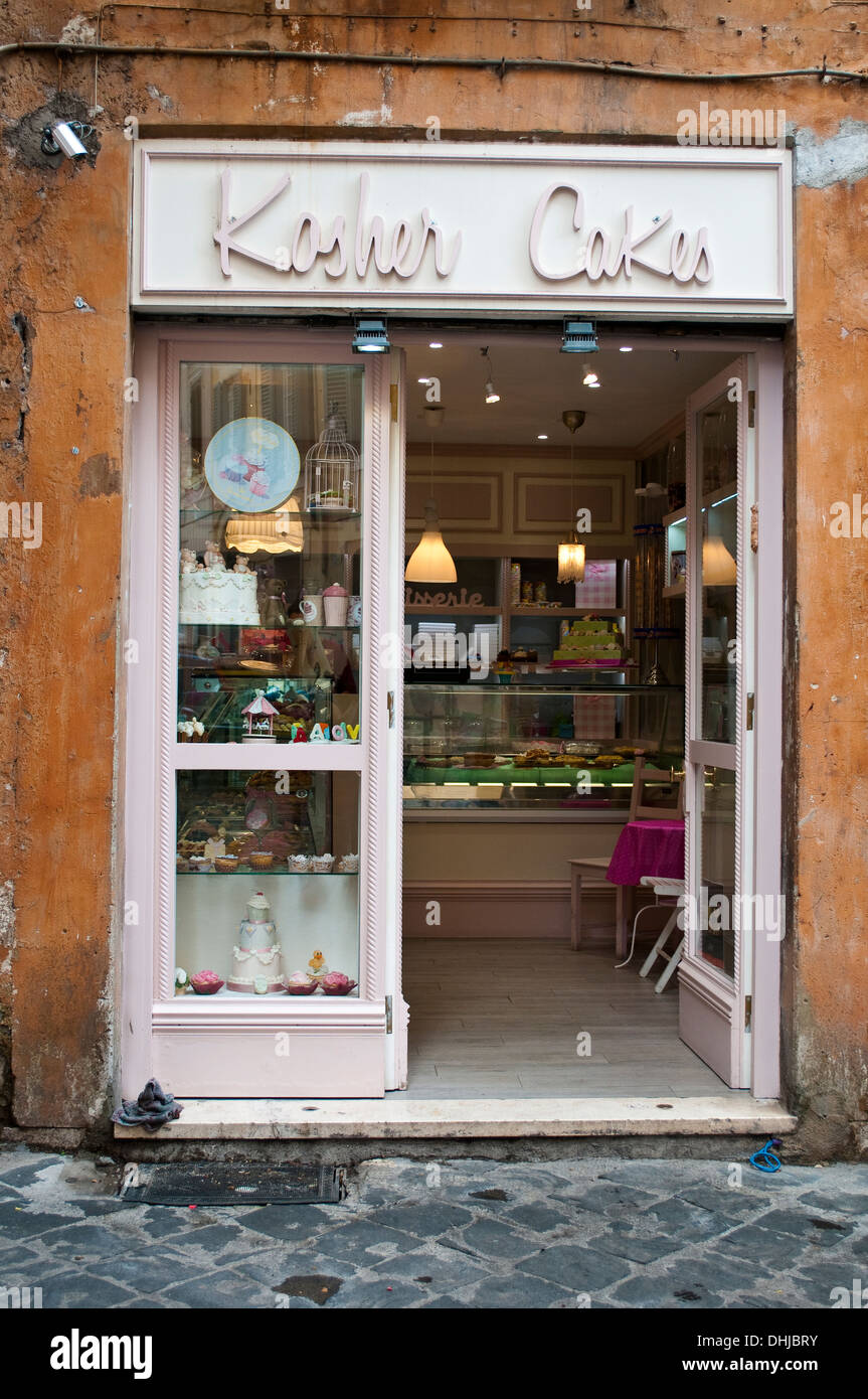 Kosher cakes patisserie in Roman Jewish ghetto district, Rome, Italy