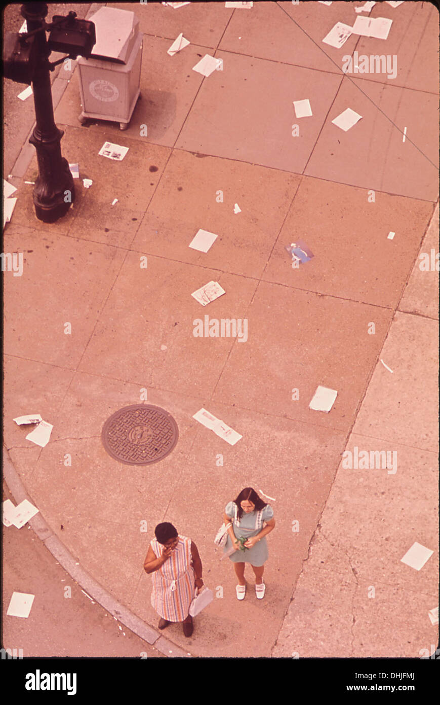Intersection Clutter Magazines and newspapers are scattered across the intersection of Sixth ...