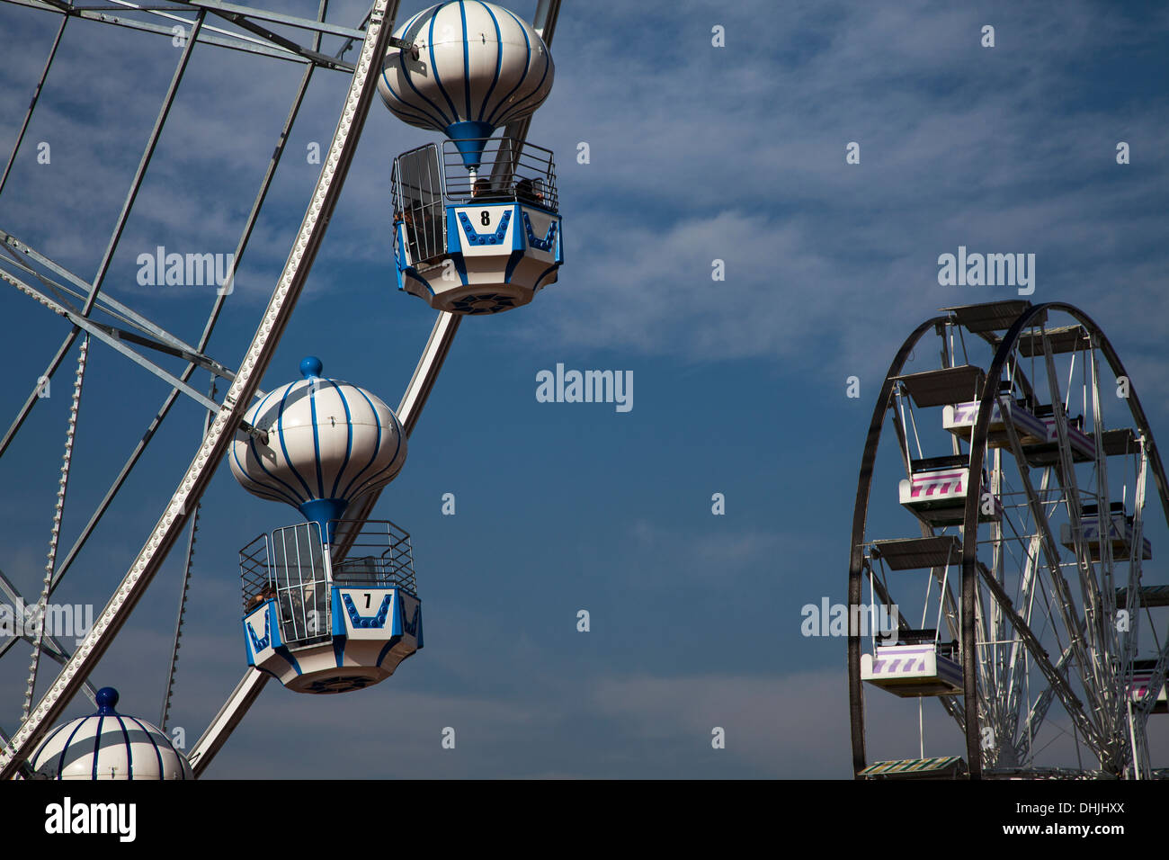 Children ferris wheel hi-res stock photography and images - Alamy