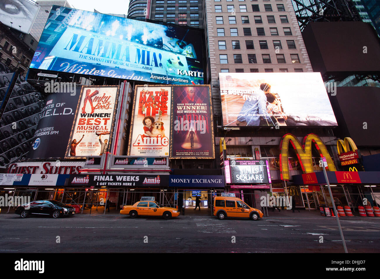 Times Square New York City United - Times Square New York City United States Of America DHJJD7