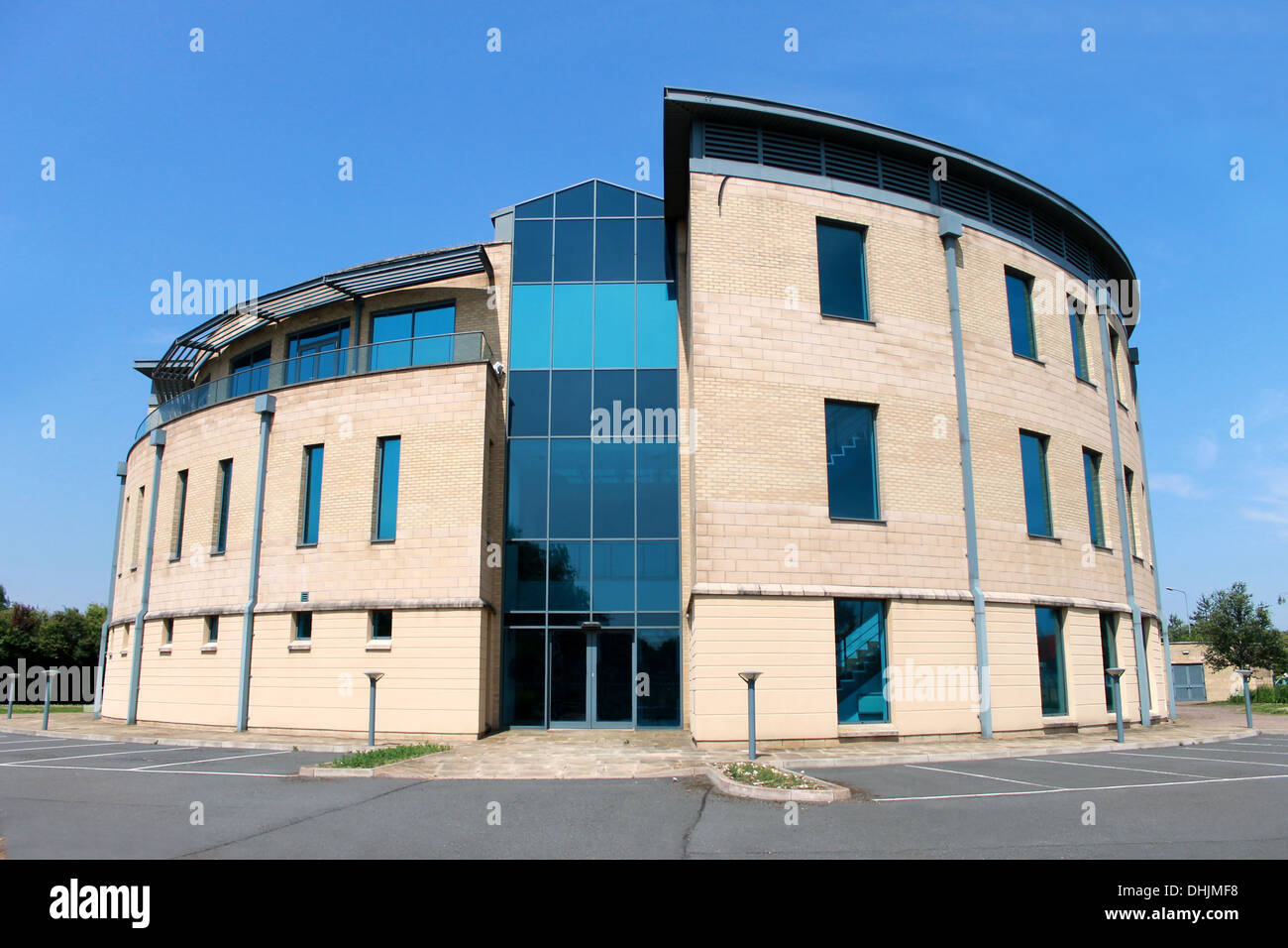 Exterior of vacant modern office building available for lease on business park. Stock Photo