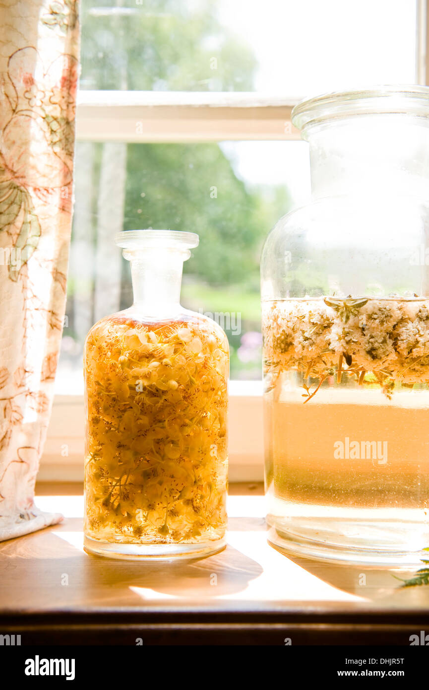 Extract juice hires stock photography and images Alamy