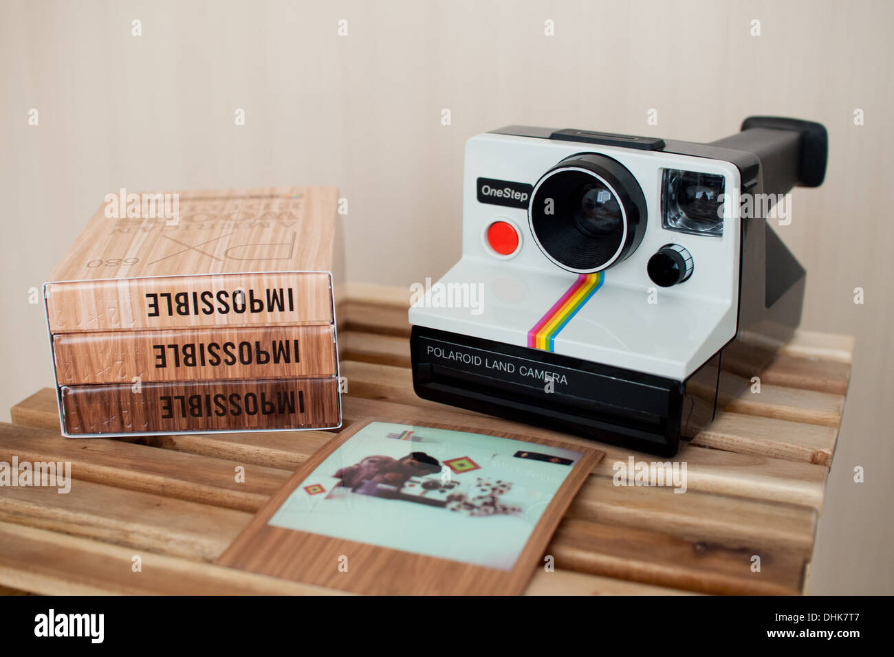 Vintage Polaroid Onestep SX-70 White Rainbow Stripe Instant Camera