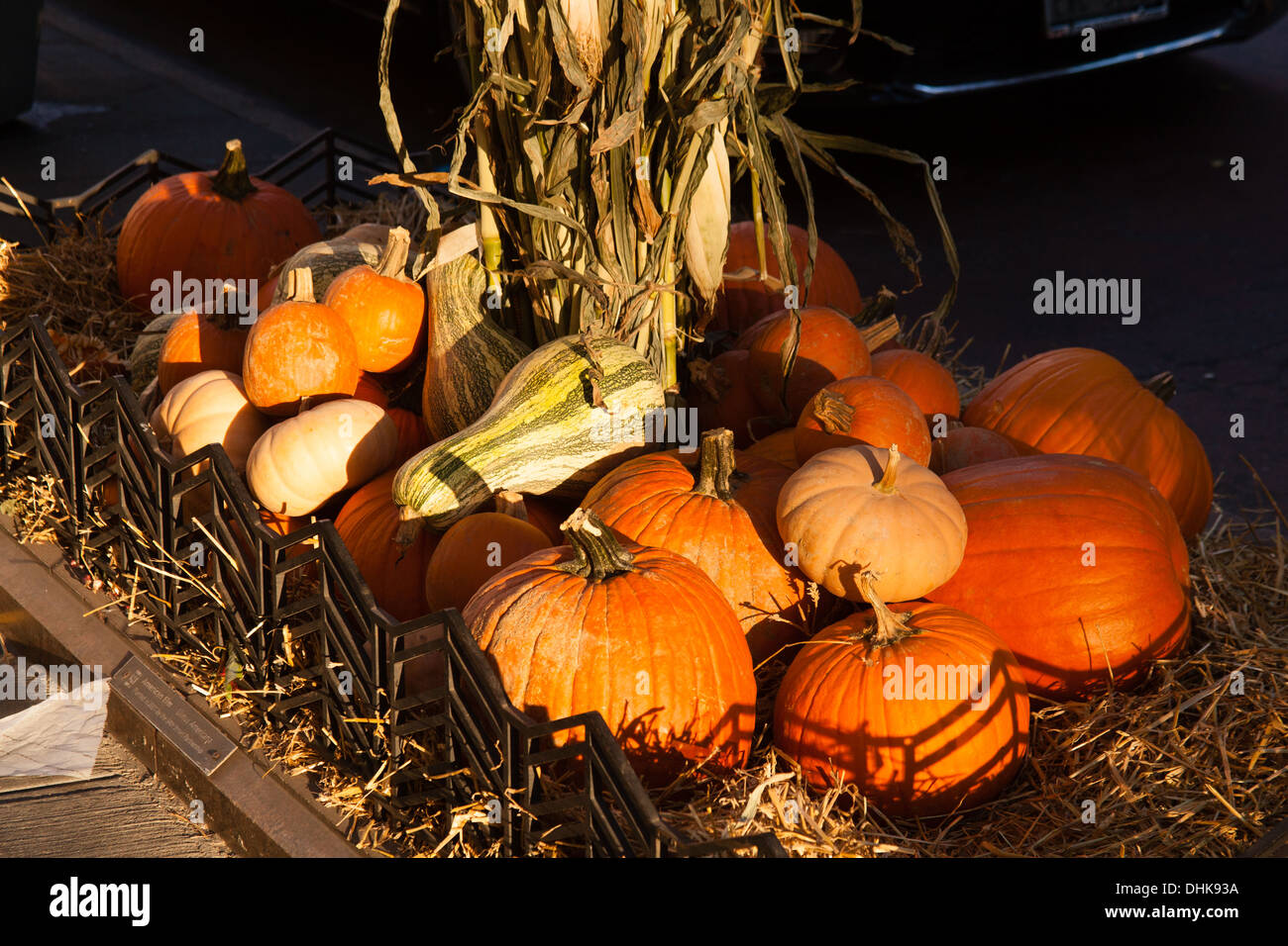 34th street manhattan hires stock photography and images Alamy