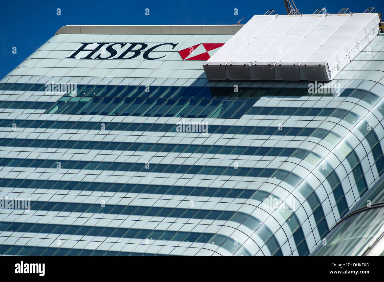 Hsbc bank tower blocks canary wharf hi-res stock photography and images ...