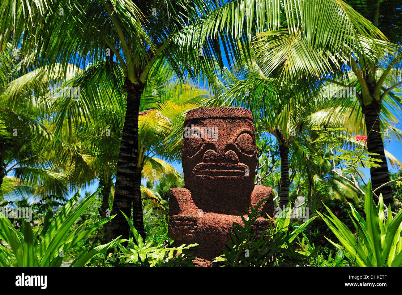 Sculpture in Saint Regis Bora Bora Resort, Bora Bora, Society Islands, French Polynesia, Windward Islands, South Pacific Stock Photo