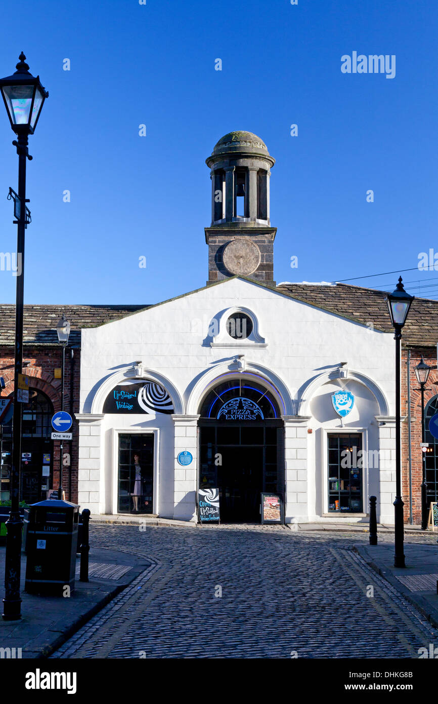 Branch pizza express hires stock photography and images Alamy