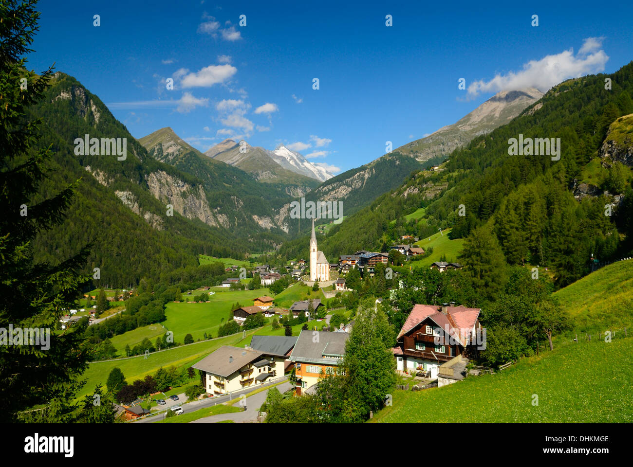 Alpine village Heiligenblut at the foot of the mountain Grossglockner Hohe  Tauern national park Austria Stock Photo - Alamy