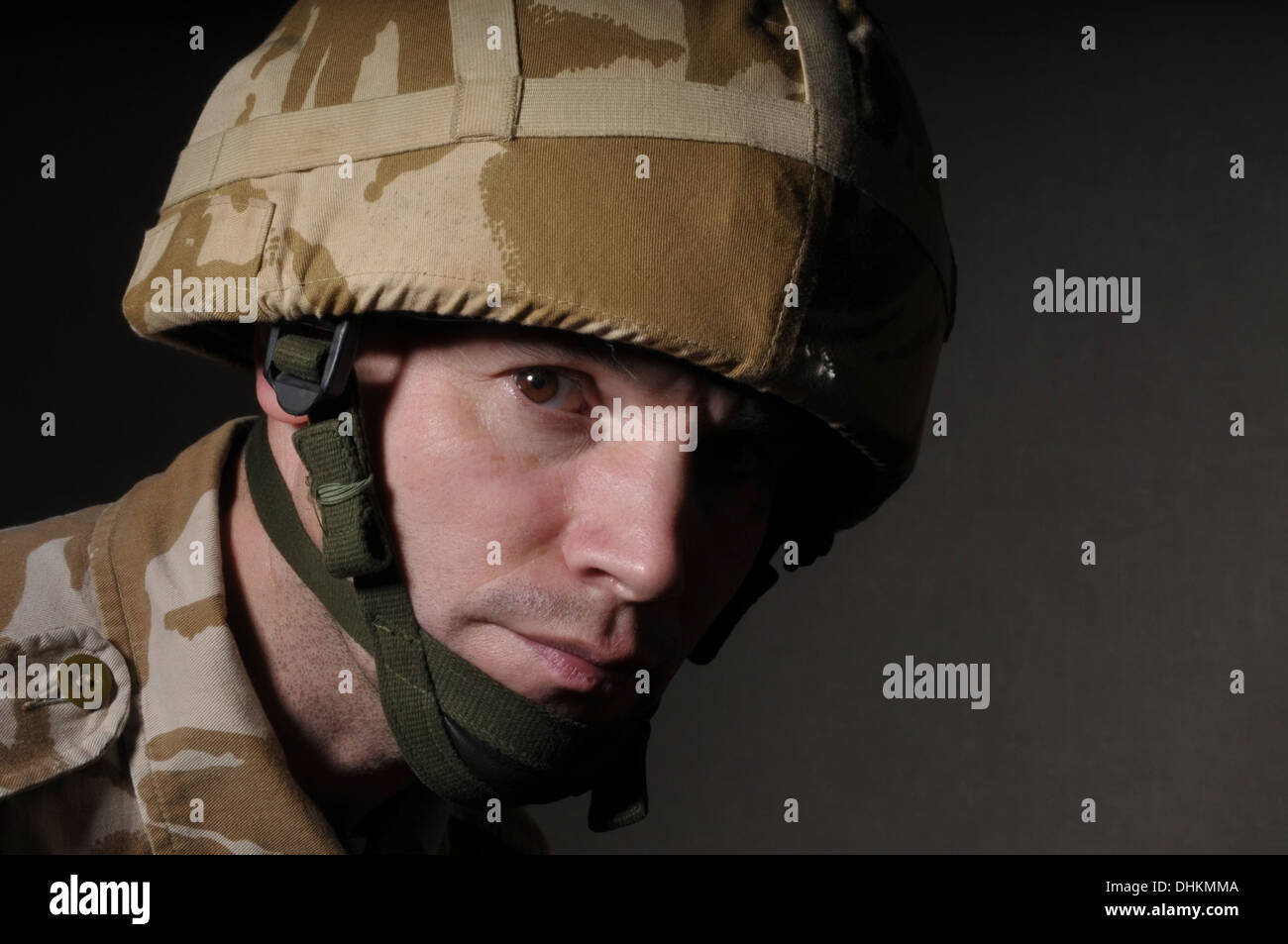 Shell shock soldier ww2 hi-res stock photography and images - Alamy