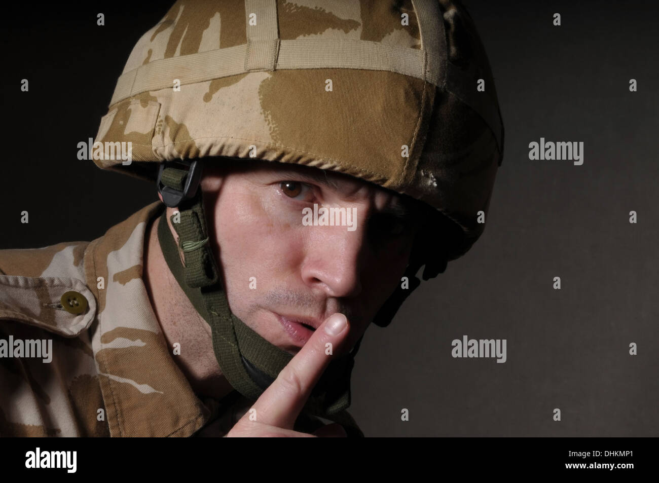 Shell Shocked American Soldier Vietnam War Stock Photo 407604274