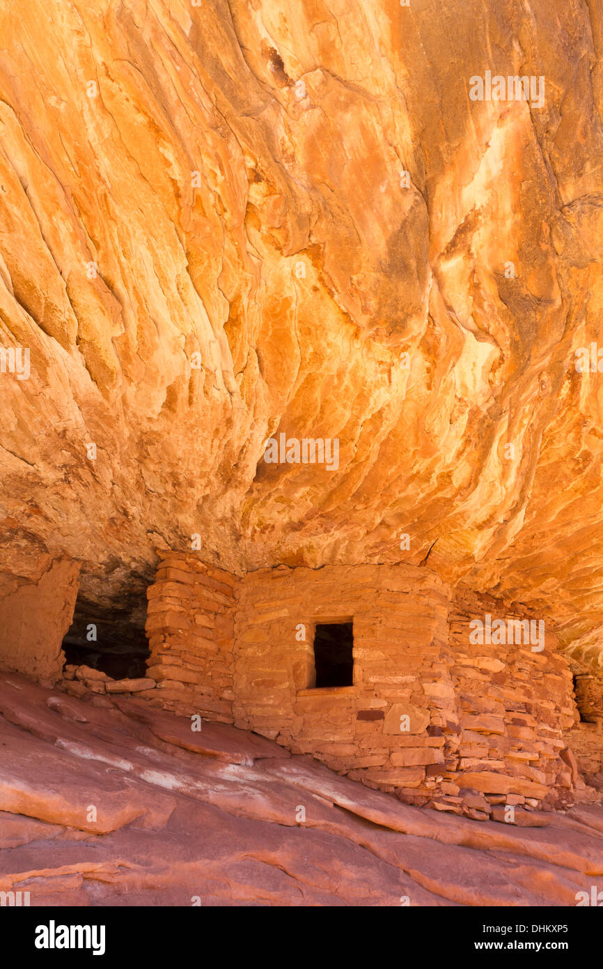 The 'House on Fire' Puebloan ruins in Mule Canyon in the Cedar Mesa