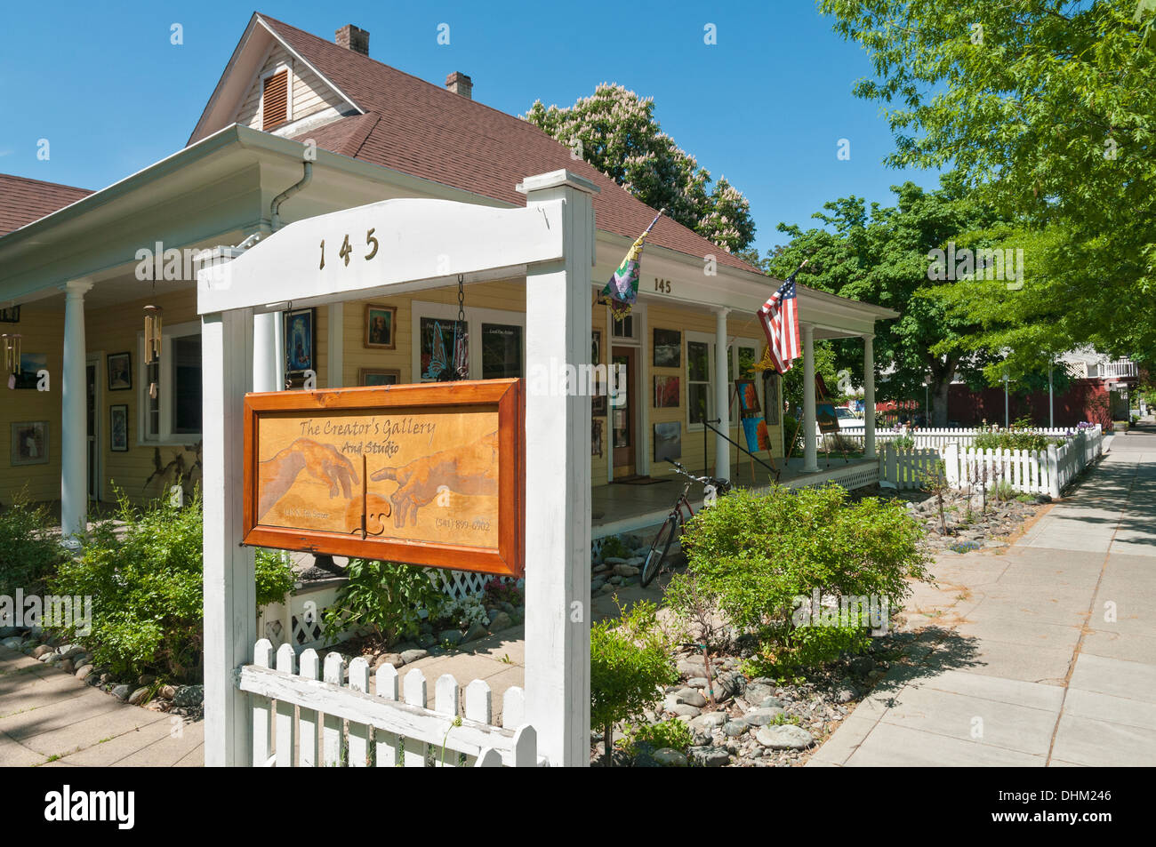 Jacksonville art gallery hires stock photography and images Alamy