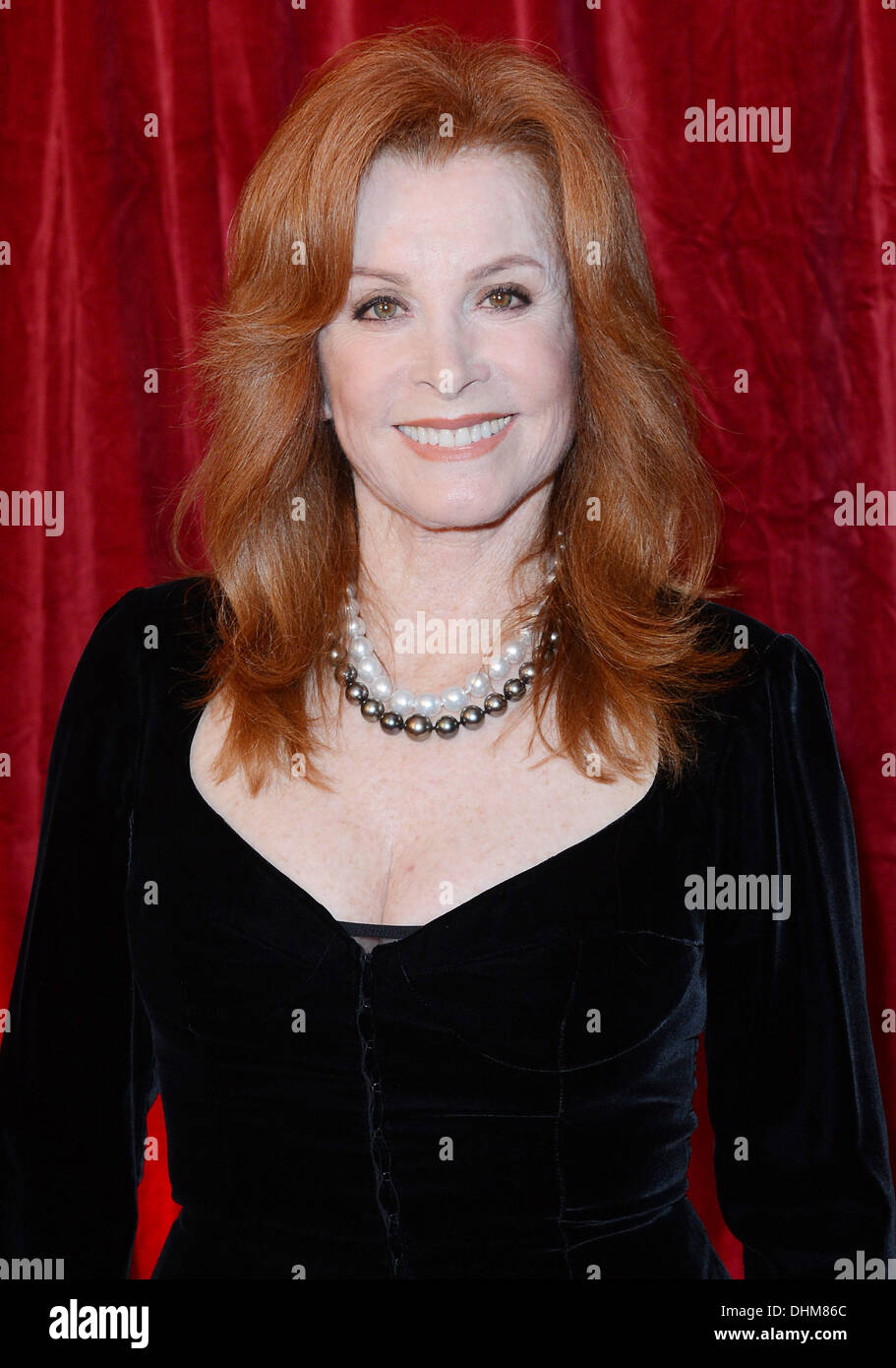 Stephanie Powers High Resolution Stock Photography and Images - Alamy