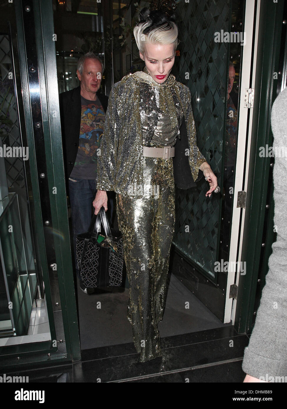 Paparazzi Daphne Guinness nudes (76 photo), Tits, Sideboobs, Twitter, see through 2018 Paparazzi Daphne Guinness nude (46 photo), Pussy, Paparazzi, Boobs, butt 2015
