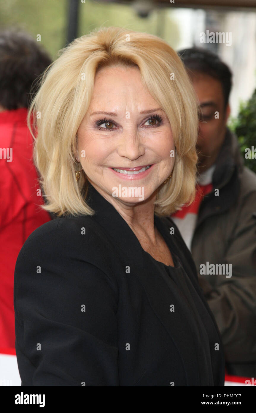Felicity Kendall Hi res Stock Photography And Images Alamy felicity-kendall-hi-res-stock-photography-and-images-alamy
