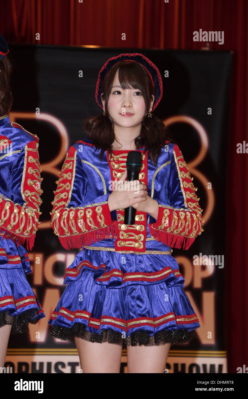 Taipei, China. 9th Nov, 2013. Paruru and Kawaei Rina, member of ...