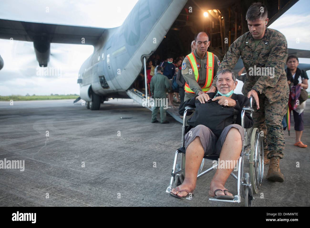 Typhoon Haiyan humanitarian relief in Philippines Operation Damayan Stock Photo