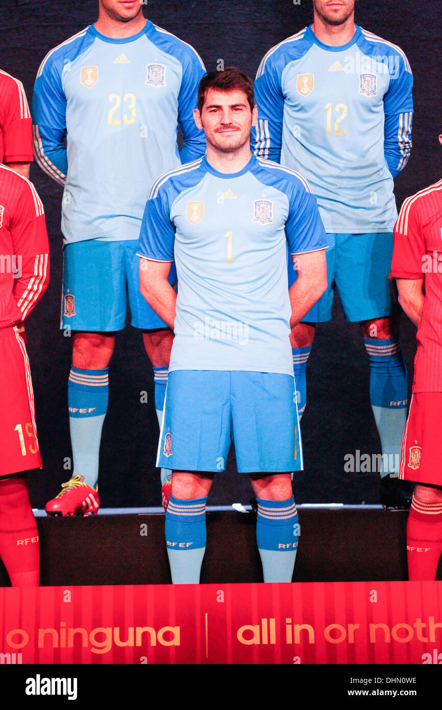 Madrid, Madrid, Spain. 13th Nov, 2013. Iker Casillas at the Adidas presentation of The Spanish National Football Team kit for the 2014 World Cup at the Teatro Compac on Nov 13, 2013 in Madrid, Spain Credit:  Madridismo Sl/Madridismo/ZUMAPRESS.com/Alamy Live News Stock Photo