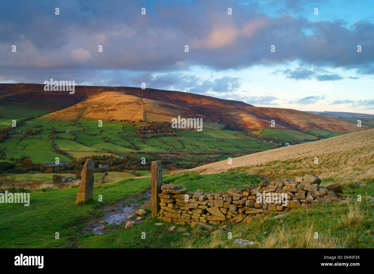 UK,Derbyshire,Peak District,View across Hope Valley from Hollins Cross Stock Photo