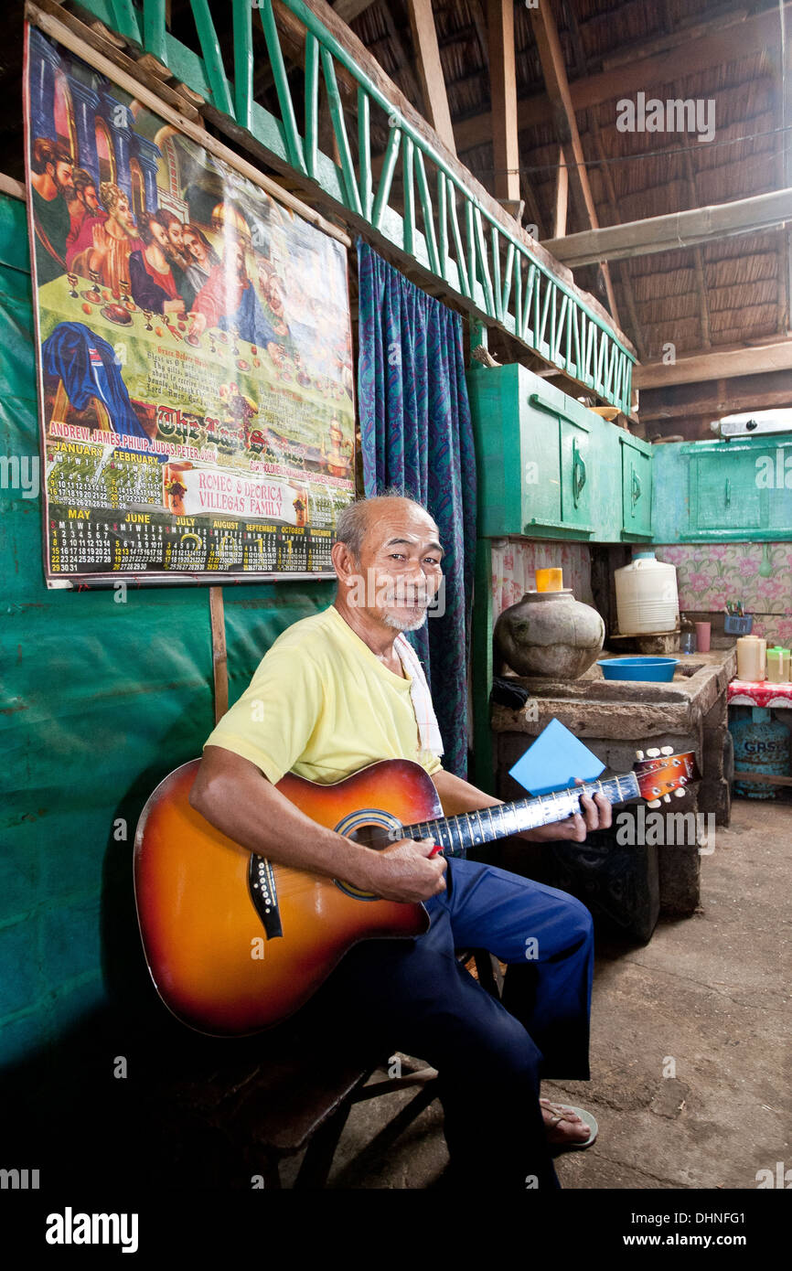 Praise With Instruments Instrument of praise hi-res stock photography and images - Alamy
