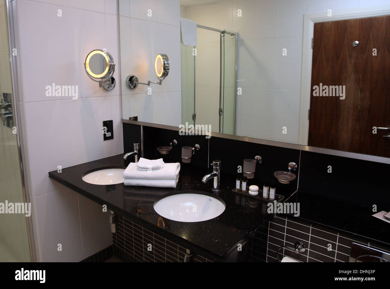 Bathroom in Hastings Hotels' five star luxury Slieve Donard Resort and