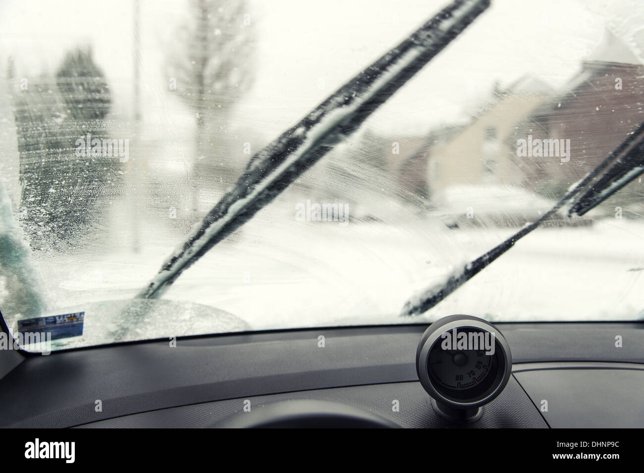 Windscreen wipers and mud hi-res stock photography and images - Alamy