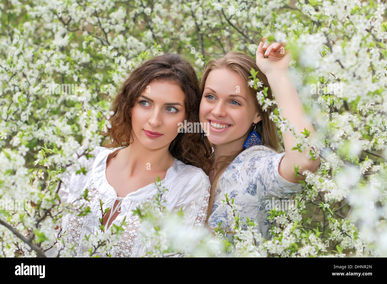 Pretty young ladies hi-res stock photography and images - Alamy