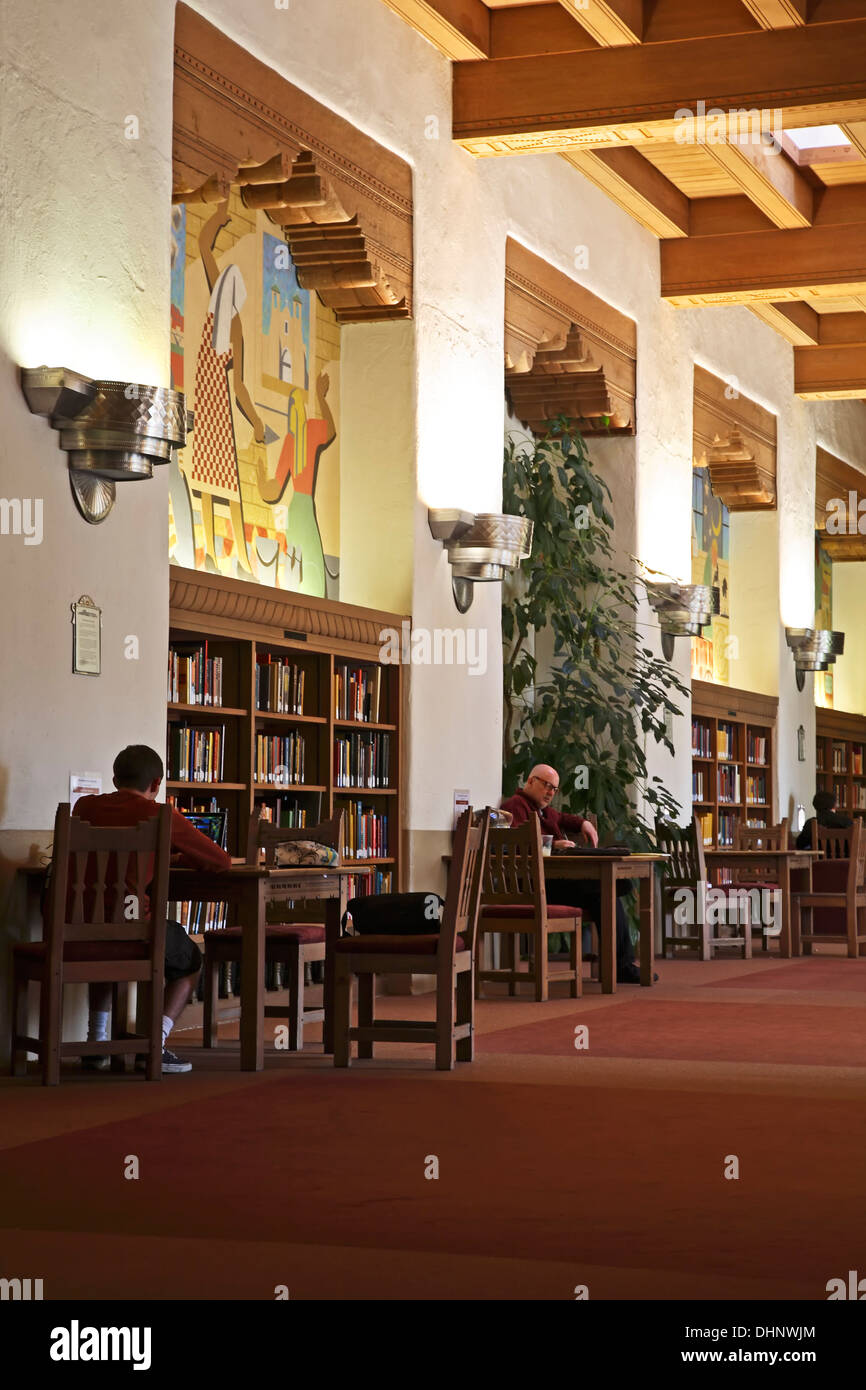 Willard Reading Room, Zimmerman Library, University of New Mexico Campus, Albuquerque, New Mexico USA Stock Photo