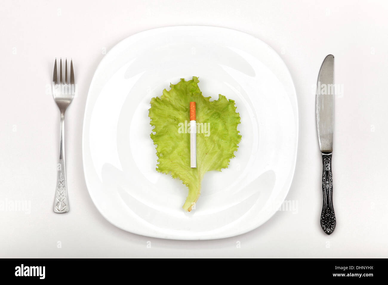 Cigarette plate hi-res stock photography and images