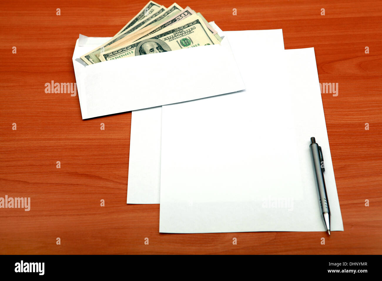 Brown envelope and money hires stock photography and images Alamy